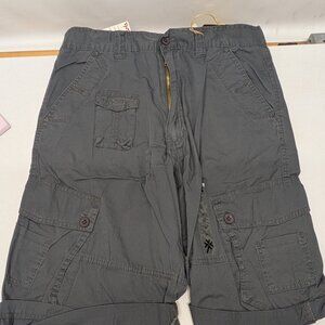 NWT! Men's Size 34 Gray Modern Culture Cargo Shorts